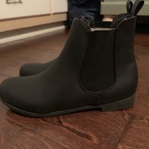 Chelsea boots